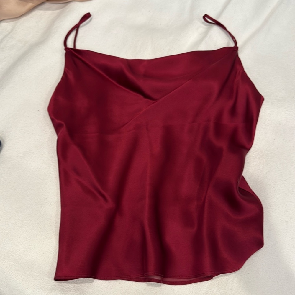 Intermix top size small